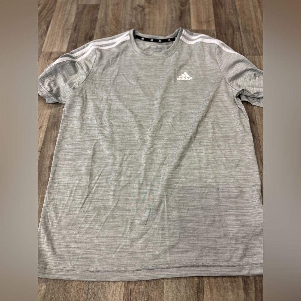Adidas Primegreen T-Shirt Sports Gray Size‎ Small Aeroready Short Sleeve Men's